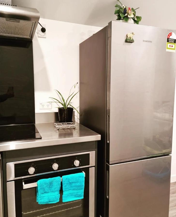 Modern & Cosy Studio Unit On Island Bay Beachfront เวลลิงตัน ภายนอก รูปภาพ