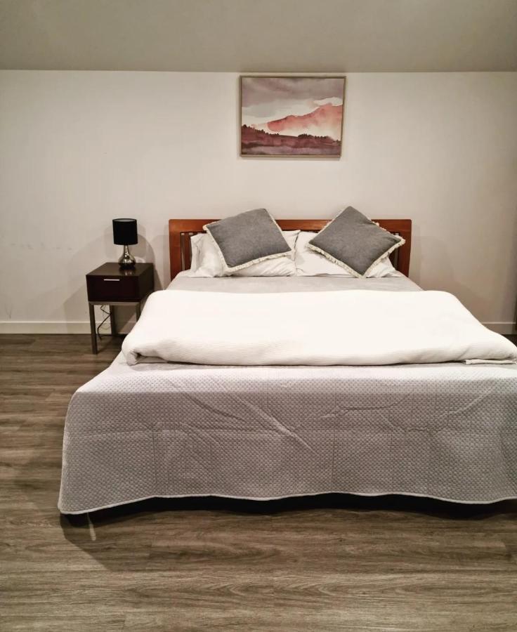 Modern & Cosy Studio Unit On Island Bay Beachfront เวลลิงตัน ภายนอก รูปภาพ