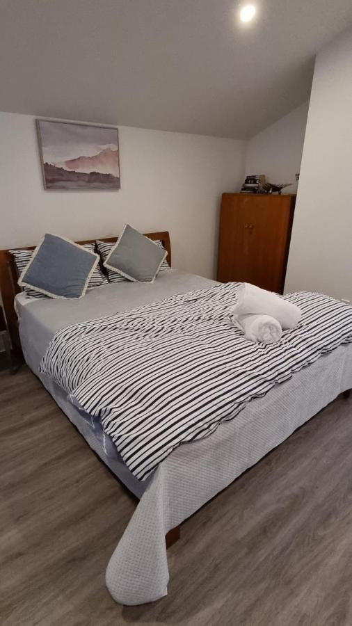 Modern & Cosy Studio Unit On Island Bay Beachfront เวลลิงตัน ภายนอก รูปภาพ